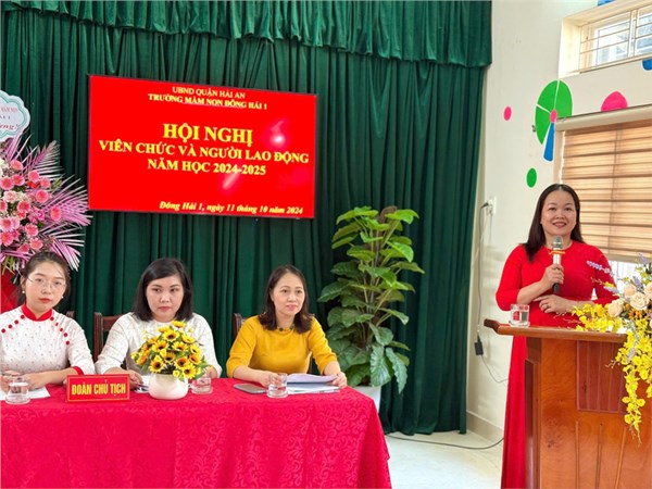 Hội nghị viên chức, người lao động năm học 24-25